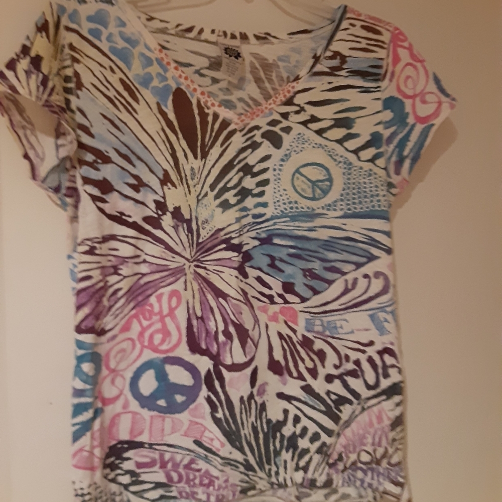 Ladies TOP  a LUCKY BRAND  LARGE
